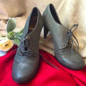 Bernardo Dress Shoes